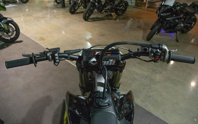 2025 Triumph TF 450-RC Edition Jet BlackPure White
