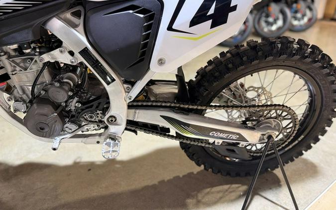 2025 Triumph TF 450-RC Edition Jet BlackPure White