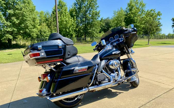 2009 Harley-Davidson Electra Glide Ultra Classic Peace Officer SE Vivid Black