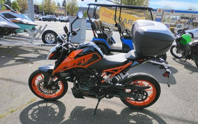 2023 KTM 200 Duke