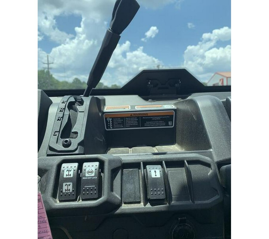 2024 Can-Am® Defender DPS HD10 Tundra Green