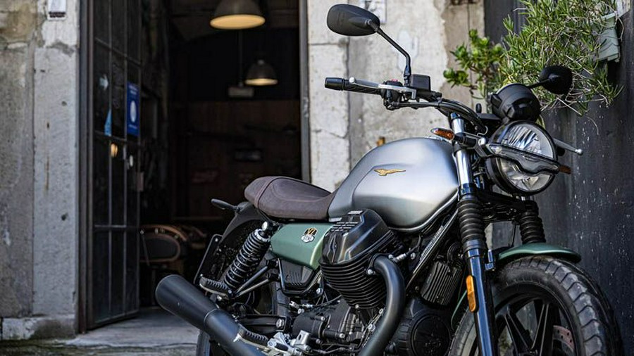 2021 Moto Guzzi V7 Stone Centenario E5