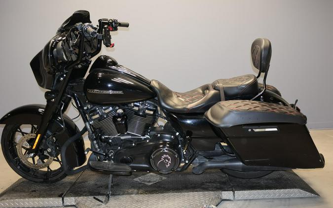 2020 Harley-Davidson Street Glide FLHX