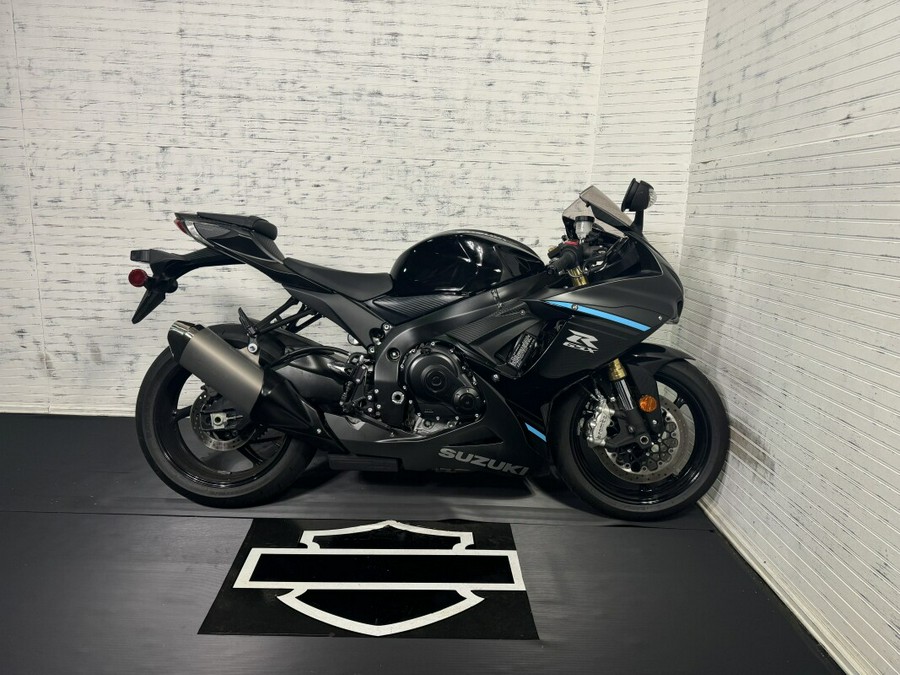 2024 SUZUKI GSX-R750M4