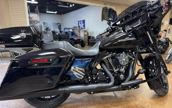 2018 Harley-Davidson® FLHXS - Street Glide® Special