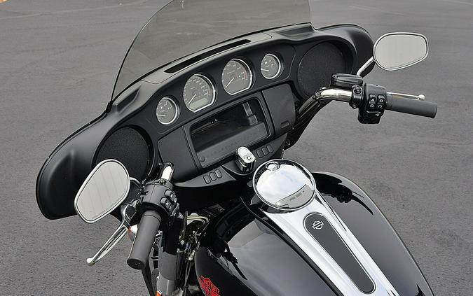 2022 HARLEY Electra Glide Standard