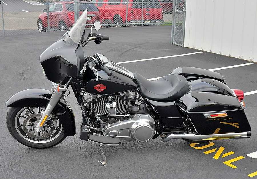 2022 HARLEY Electra Glide Standard