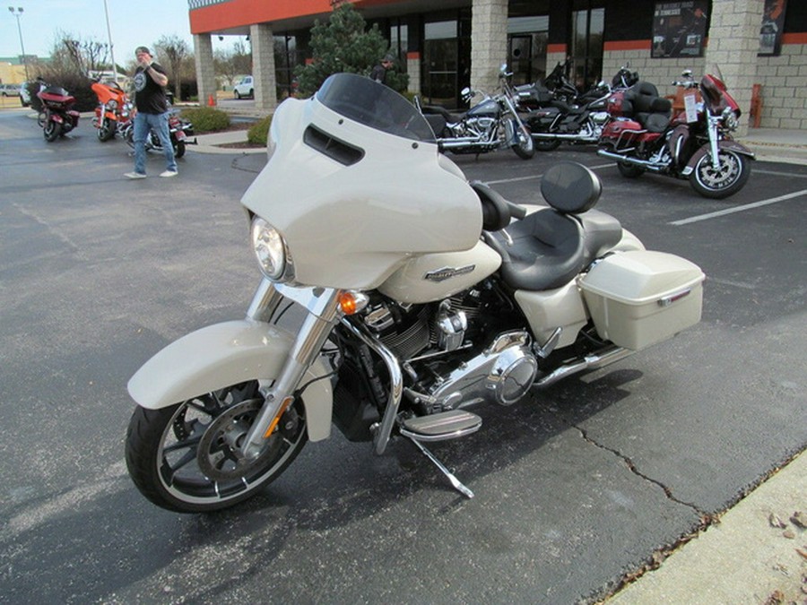 2022 Harley-Davidson FLHX - Street Glide