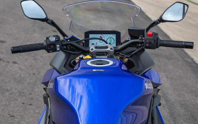 2025 Suzuki GSX-S1000GT+