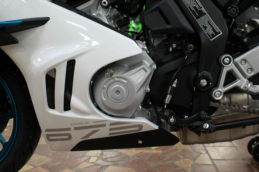 2026 CFMOTO 675SS Nebula White - T6006751