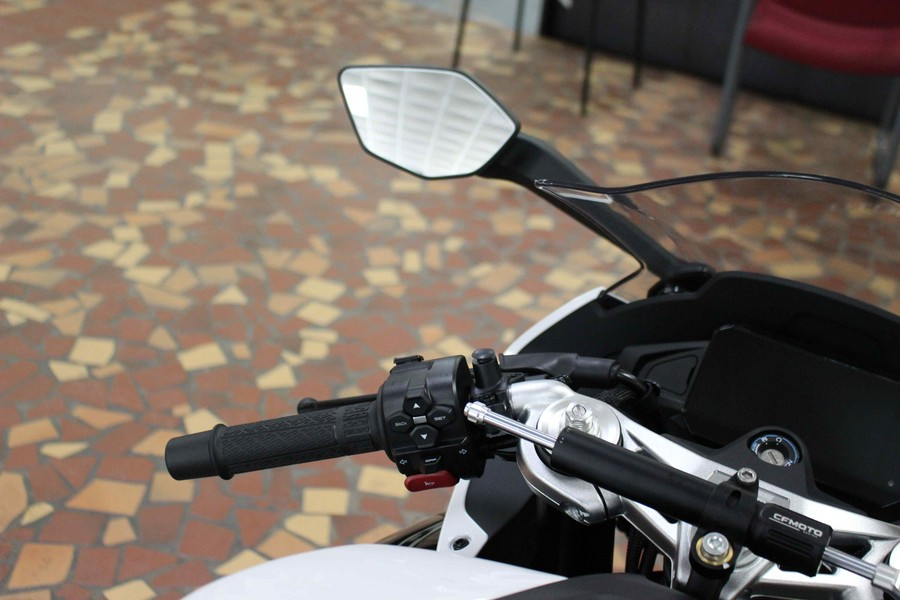 2026 CFMOTO 675SS Nebula White - T6006751
