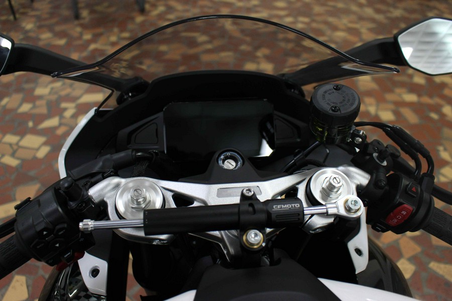2026 CFMOTO 675SS Nebula White - T6006751