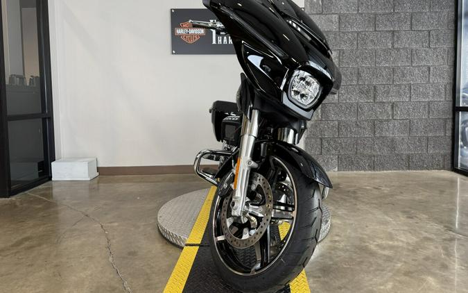 2025 Harley-Davidson® Street Glide® FLHX