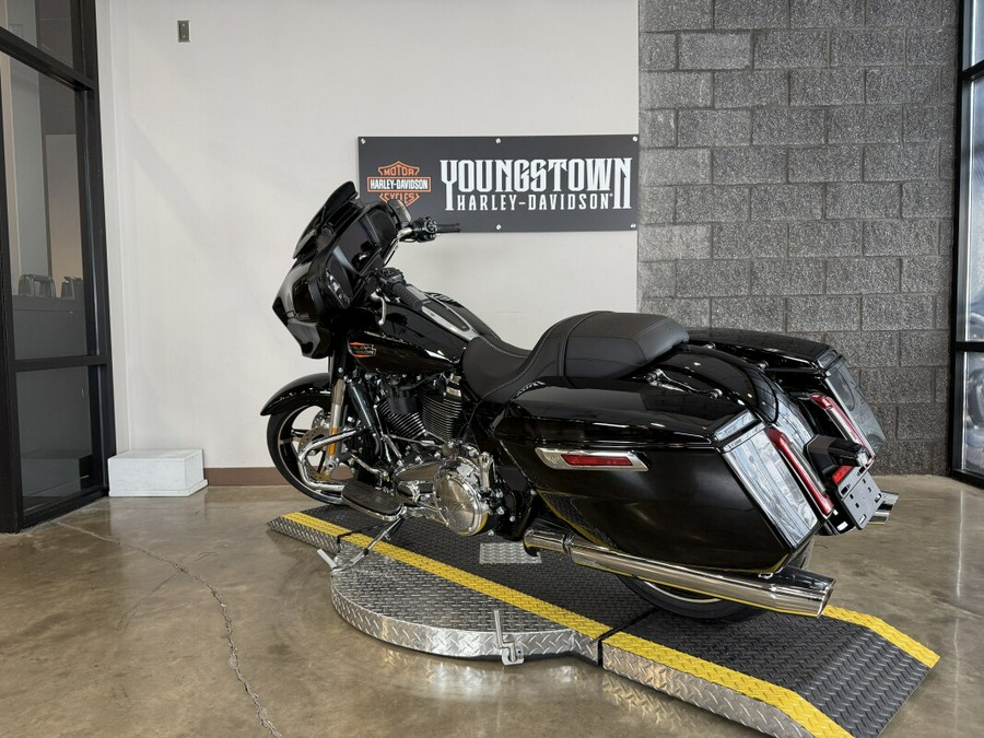 2025 Harley-Davidson® Street Glide® FLHX