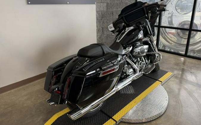 2025 Harley-Davidson® Street Glide® FLHX