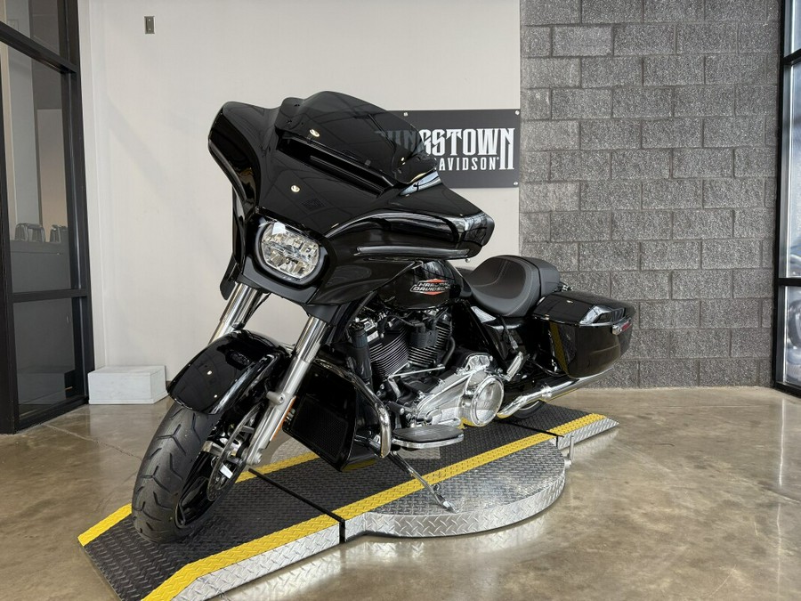 2025 Harley-Davidson® Street Glide® FLHX