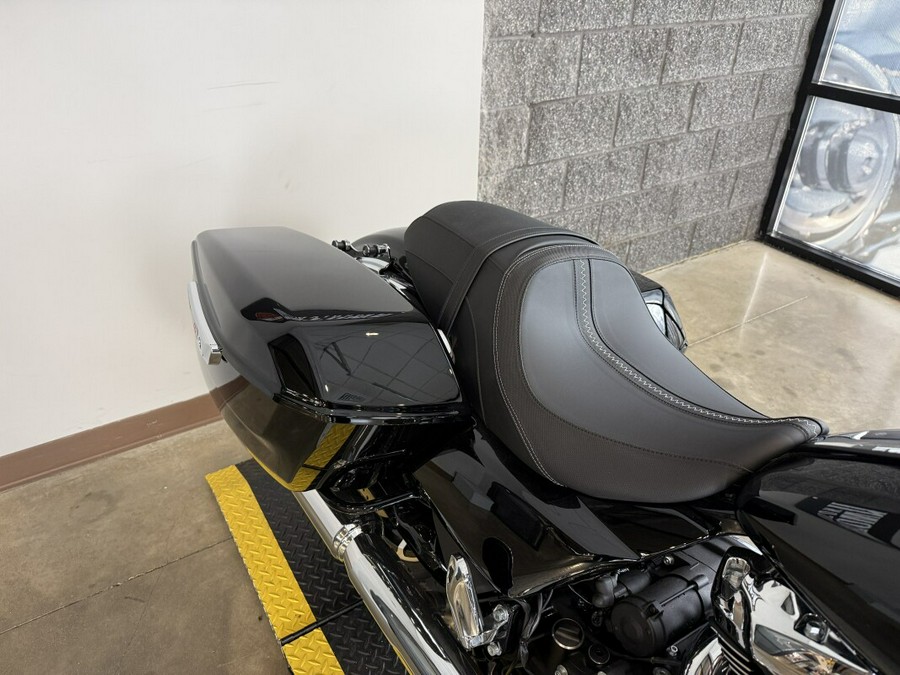 2025 Harley-Davidson® Street Glide® FLHX