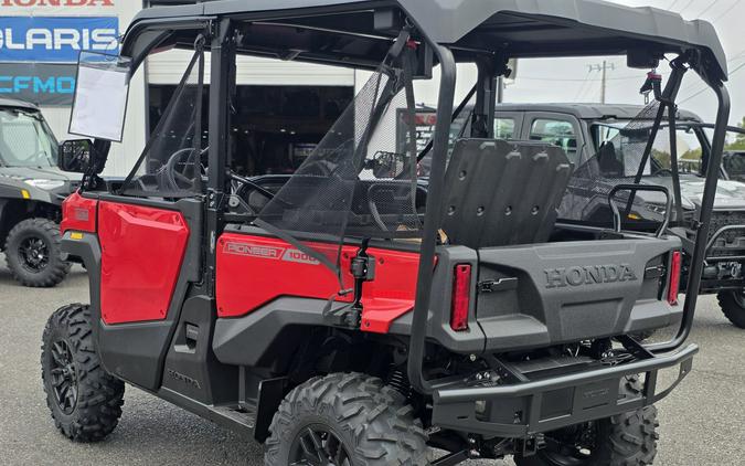 2026 Honda Pioneer 1000-5 Deluxe