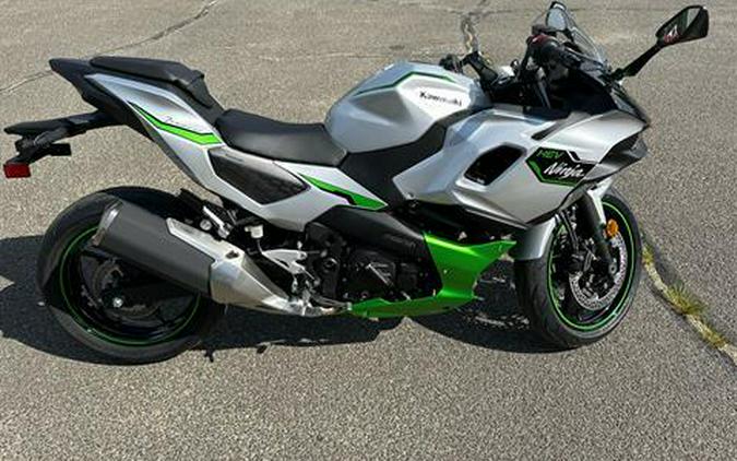 2024 Kawasaki Ninja 7 Hybrid ABS