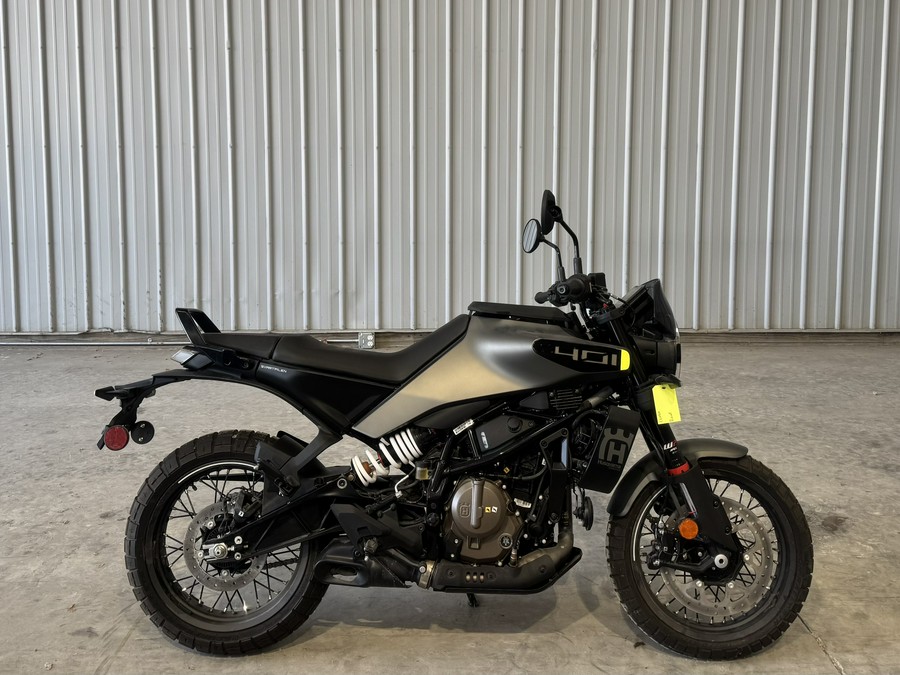 2024 Husqvarna Svartpilen 401