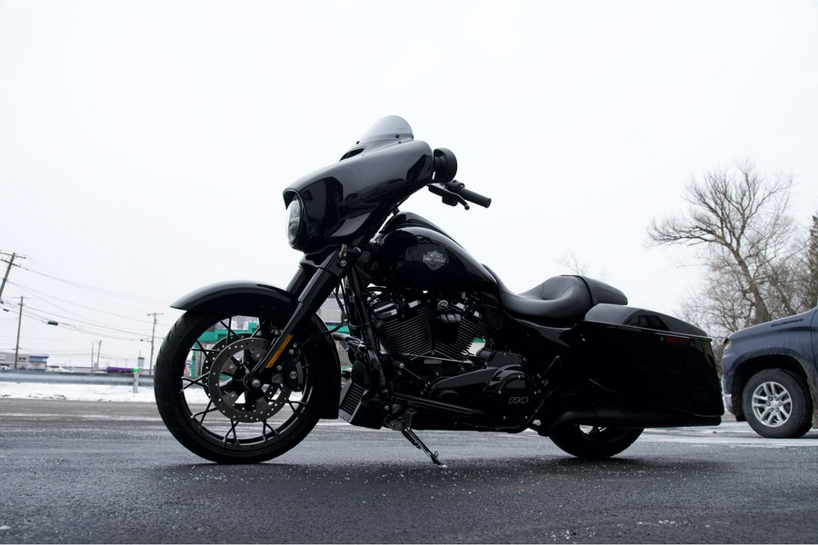 2023 Harley-Davidson® FLHXS Street Glide Special