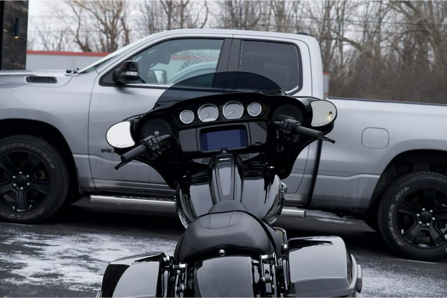 2023 Harley-Davidson® FLHXS Street Glide Special