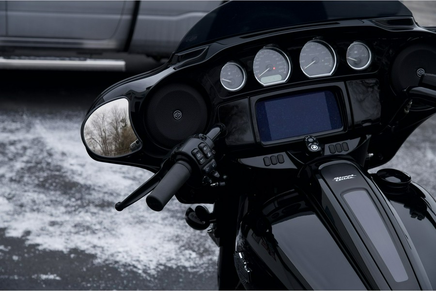 2023 Harley-Davidson® FLHXS Street Glide Special