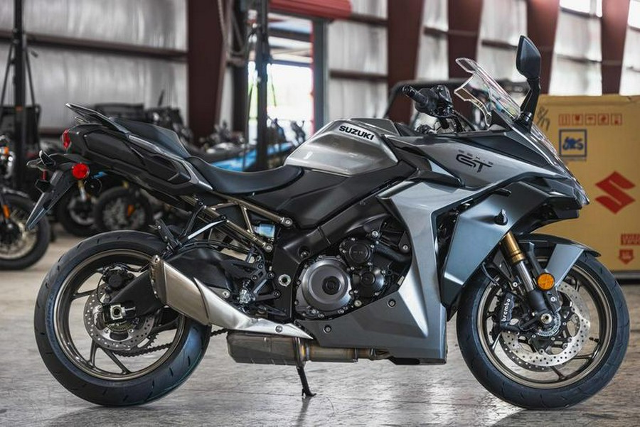 2025 Suzuki GSX-S1000GT+