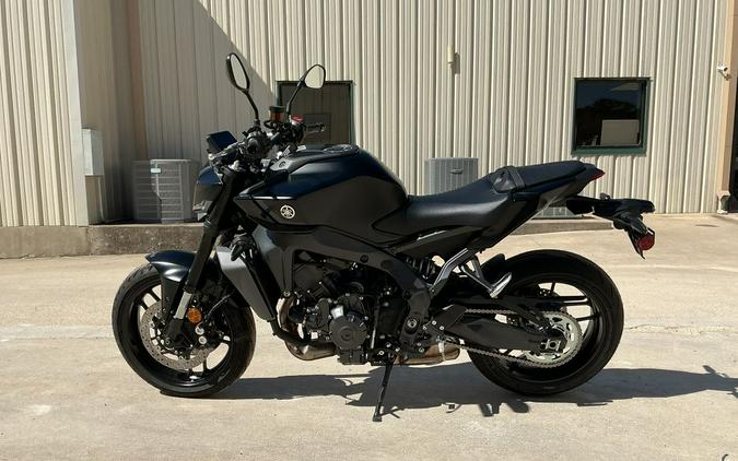 2025 Yamaha MT 09