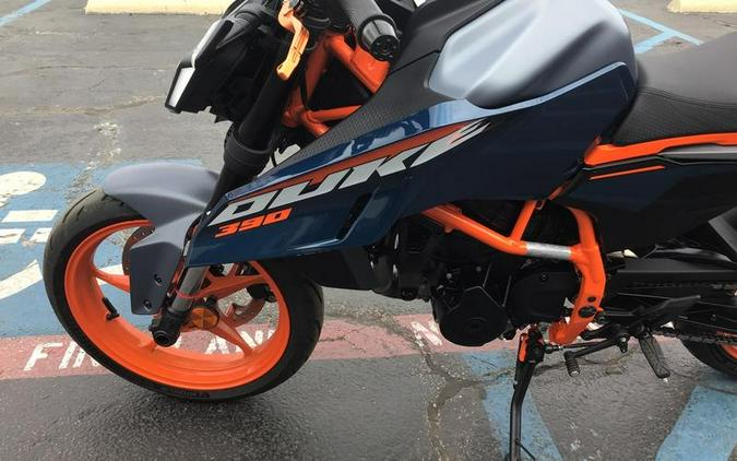 2025 KTM 390 Duke