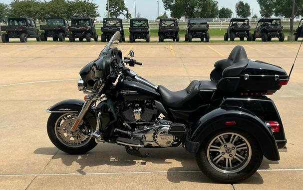 2019 Harley-Davidson® TRI GLIDE ULTRA CLASSIC
