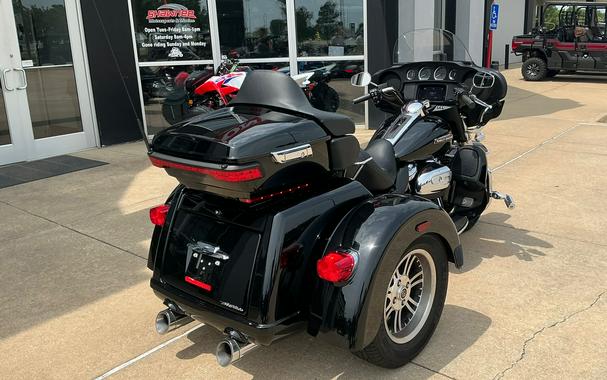 2019 Harley-Davidson® TRI GLIDE ULTRA CLASSIC