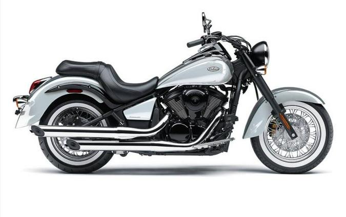 2021 Kawasaki Vulcan® 900 Classic