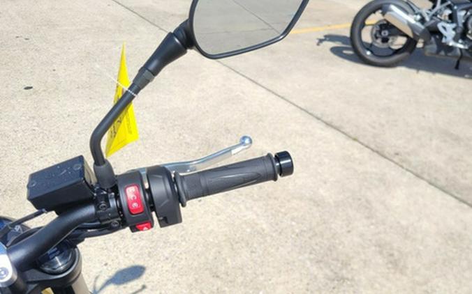 2025 Triumph Trident 660 Cosmic Yellow/Sapphire Black 660