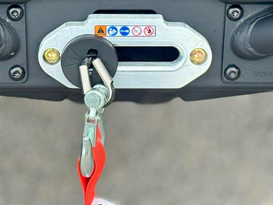 2026 Can-Am Commander XT 700