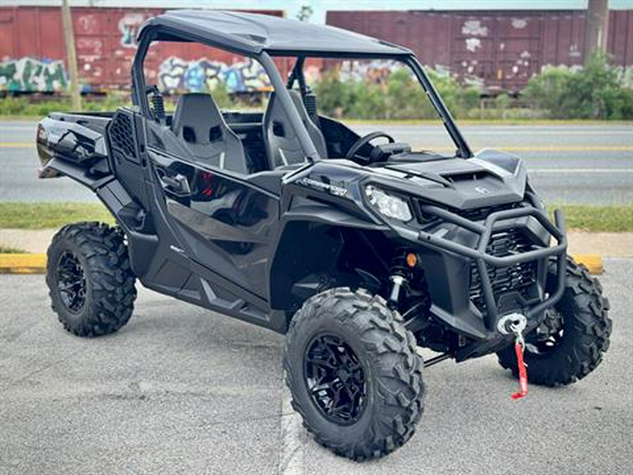 2026 Can-Am Commander XT 700