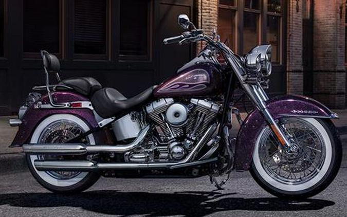 2017 Harley-Davidson Softail® Deluxe