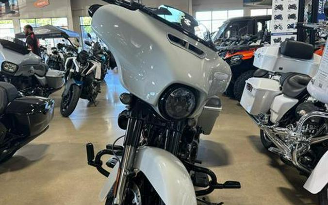 2020 Harley-Davidson CVO™ Street Glide®