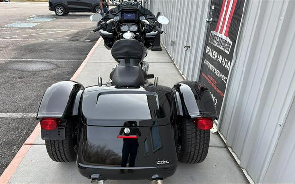 2025 Harley-Davidson® FLTRT - Road Glide® 3