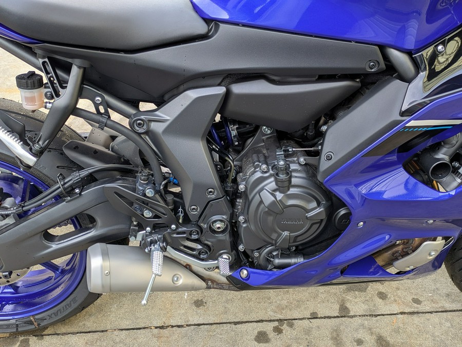 2025 Yamaha YZF-R7
