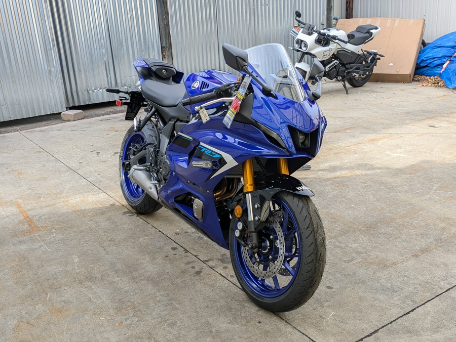 2025 Yamaha YZF-R7