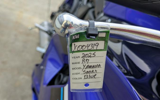2025 Yamaha YZF-R7