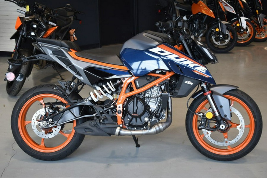 2024 KTM Duke 390