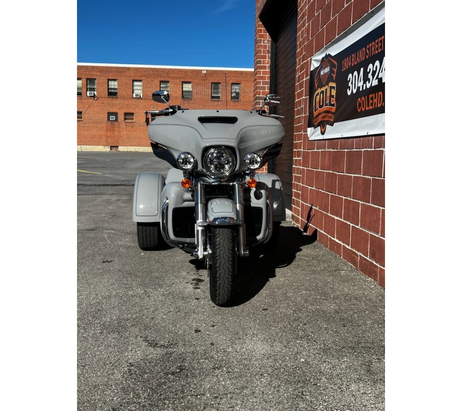 2024 Harley-Davidson® FLHTCUTG Tri Glide™ Ultra