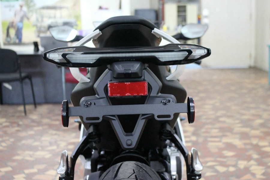 2026 CFMOTO 675SS Nebula White - T6006729