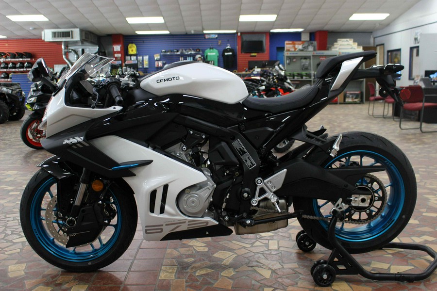 2026 CFMOTO 675SS Nebula White - T6006729