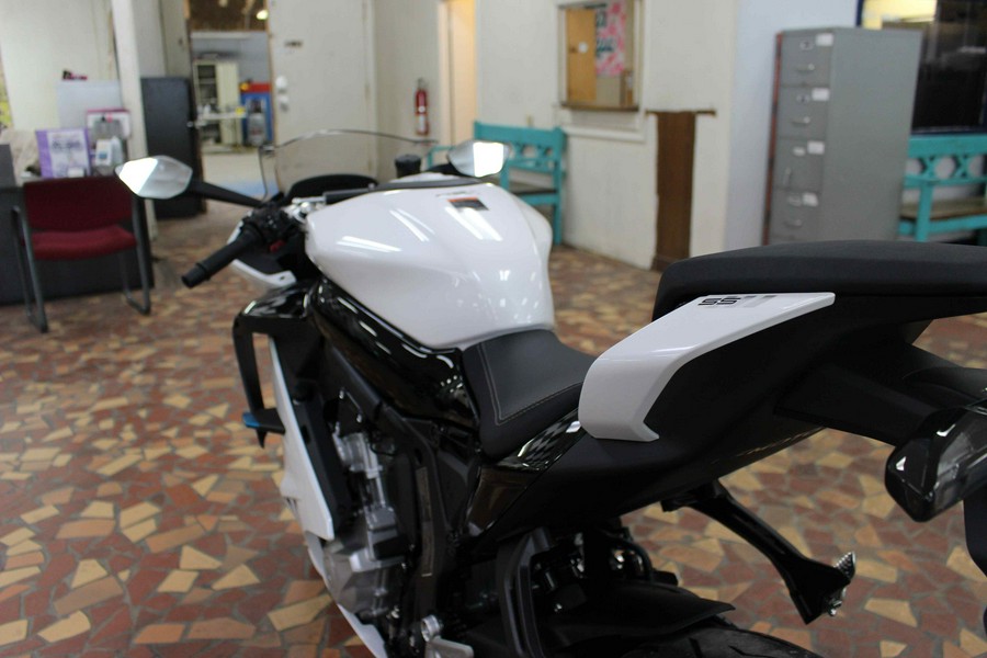 2026 CFMOTO 675SS Nebula White - T6006729