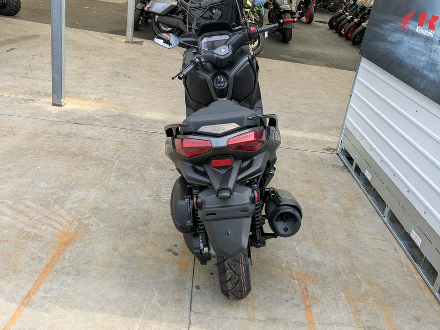 2025 Yamaha XMAX