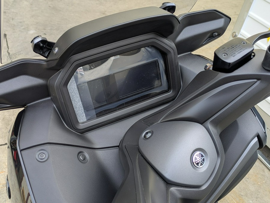 2025 Yamaha XMAX