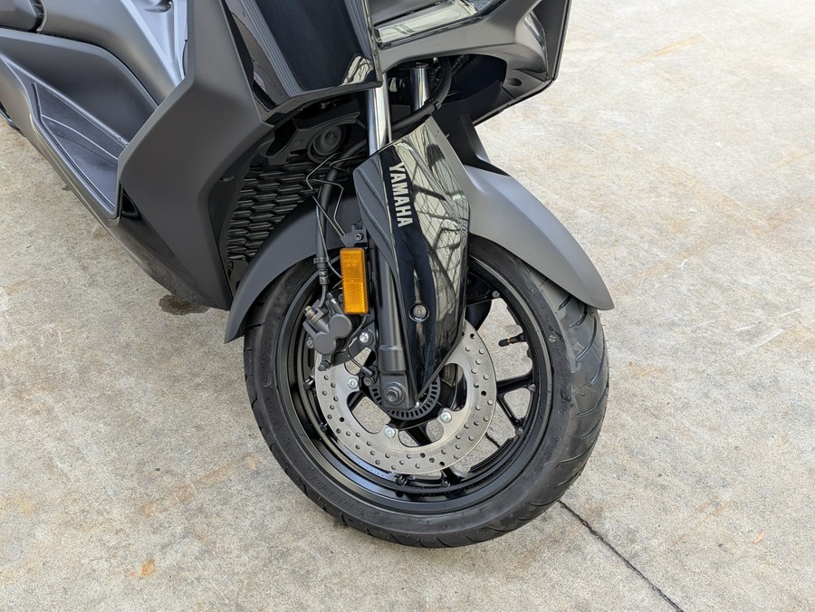 2025 Yamaha XMAX
